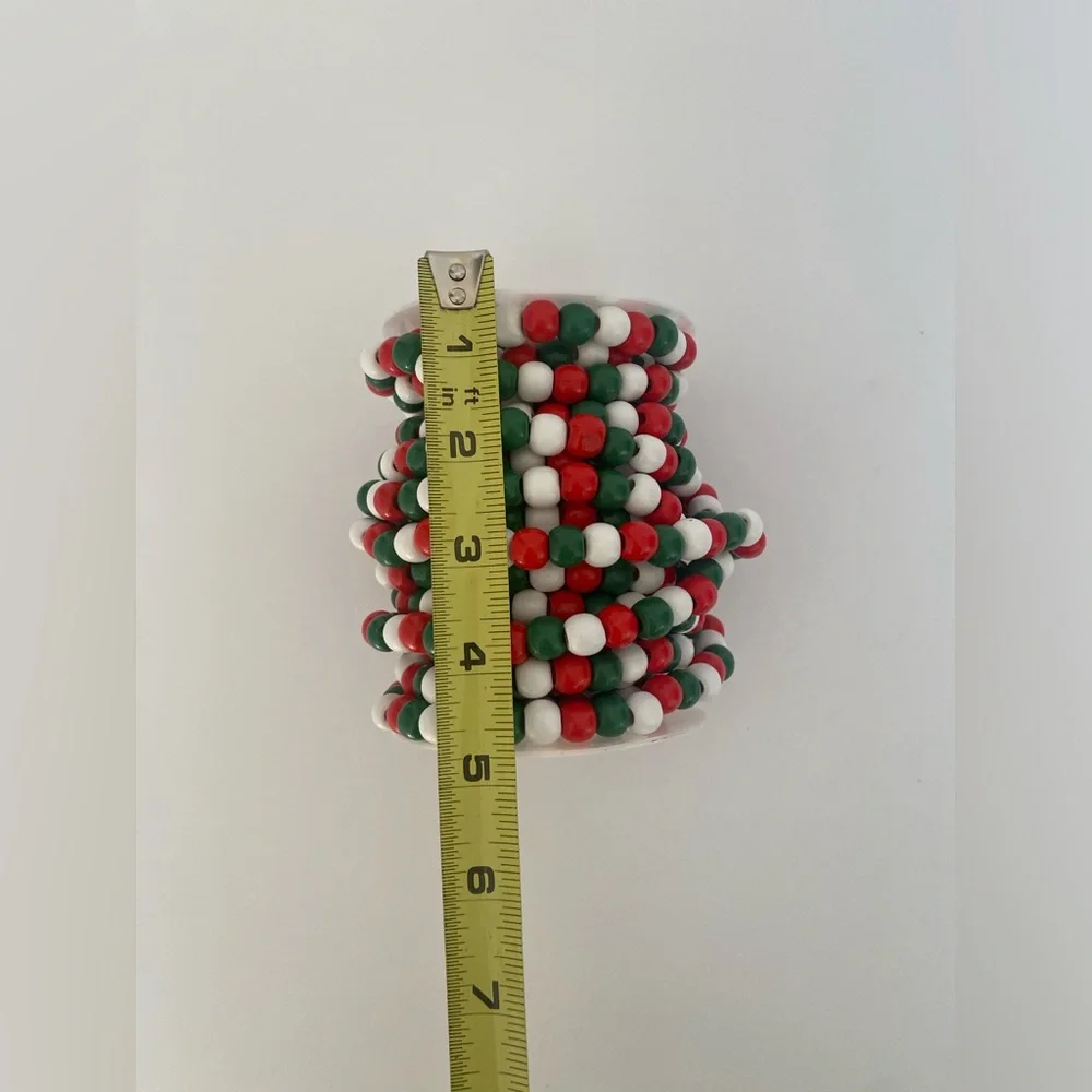 NWT Red White Green Wooden Beaded Holiday Garland Jewelry Making Spool L